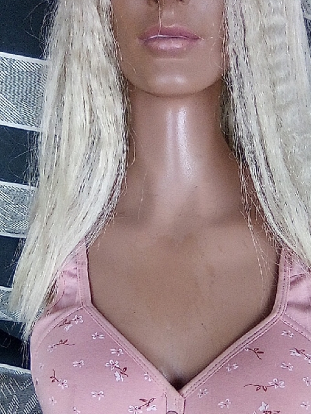 Beautiful Comfortable Floral Motif Bra Size 2XL.